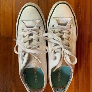 💫white converses size 9